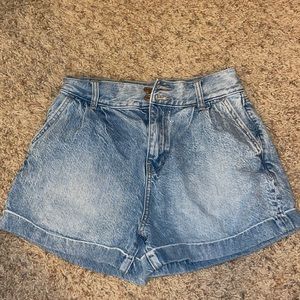 American Eagle Mom shorts